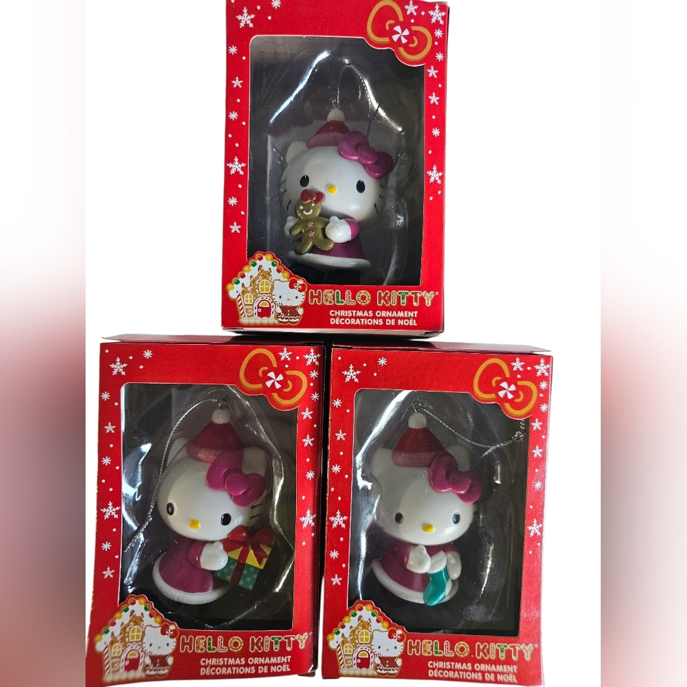 (Pick 1) Hello Kitty 2025 Christmas Ornaments - Picture 2 of 12